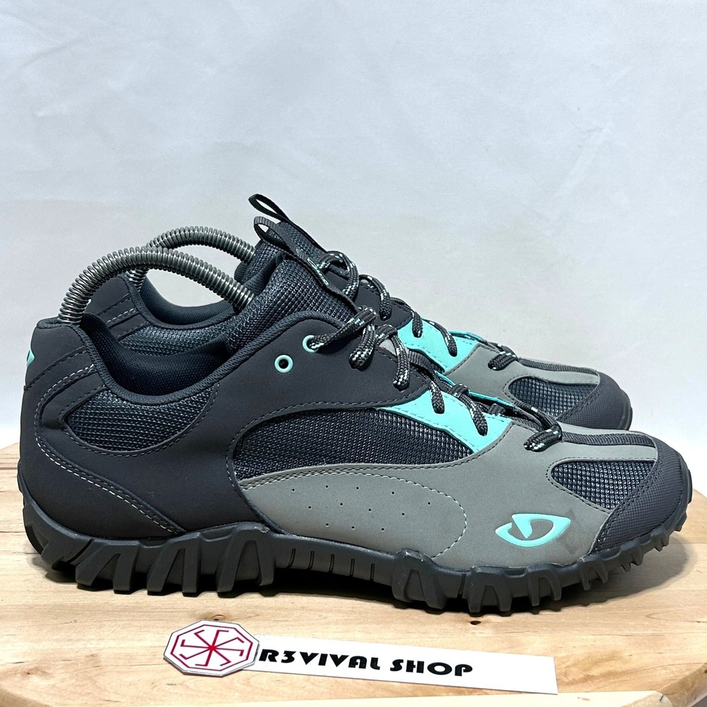 Giro Petra MTB Mountain Bike Womens Gray Teal Cycling Shoes - Size 9.75 & 42 EUR
